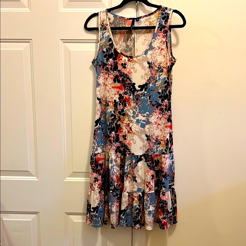 Floral Sleeveless Dress - Multicolor size small by Chiasso